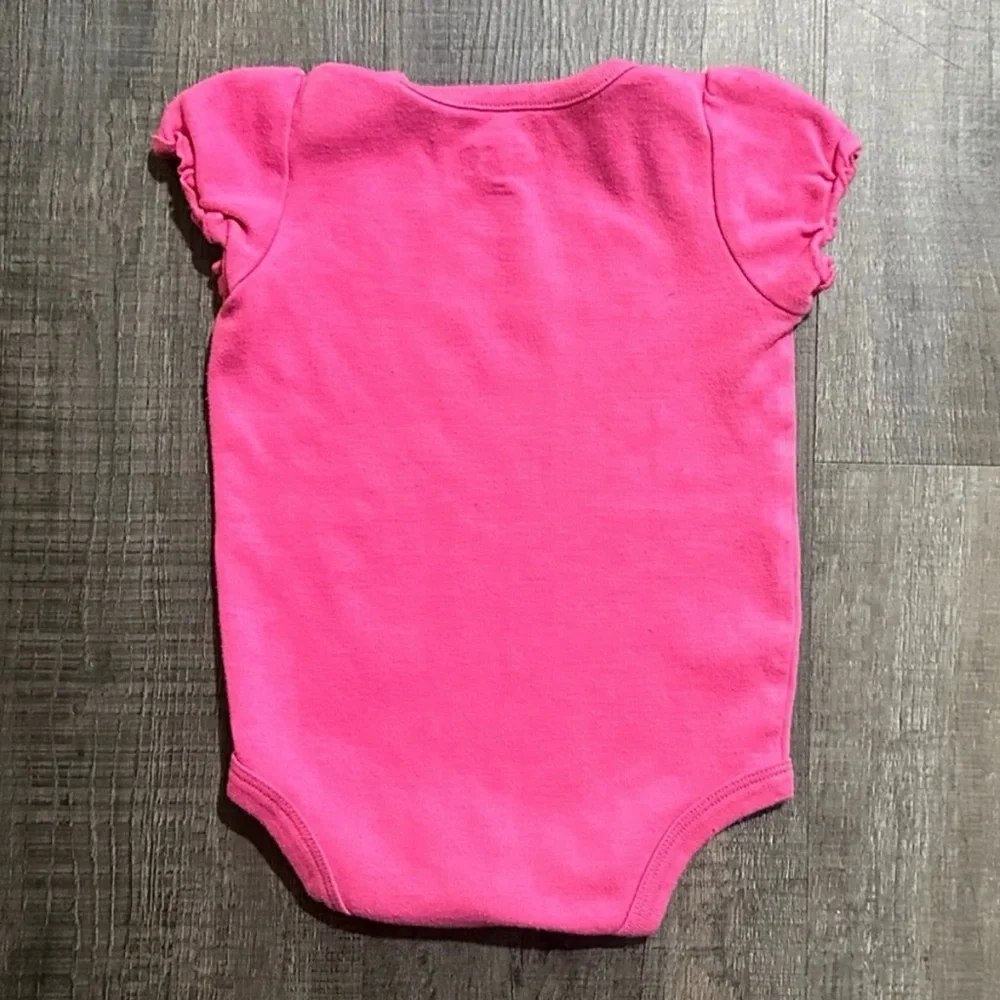 💞 Baby & Toddler Girl Size 6 Months Pink “Mommy & Daddy Love Me” Onesie Bodysuit